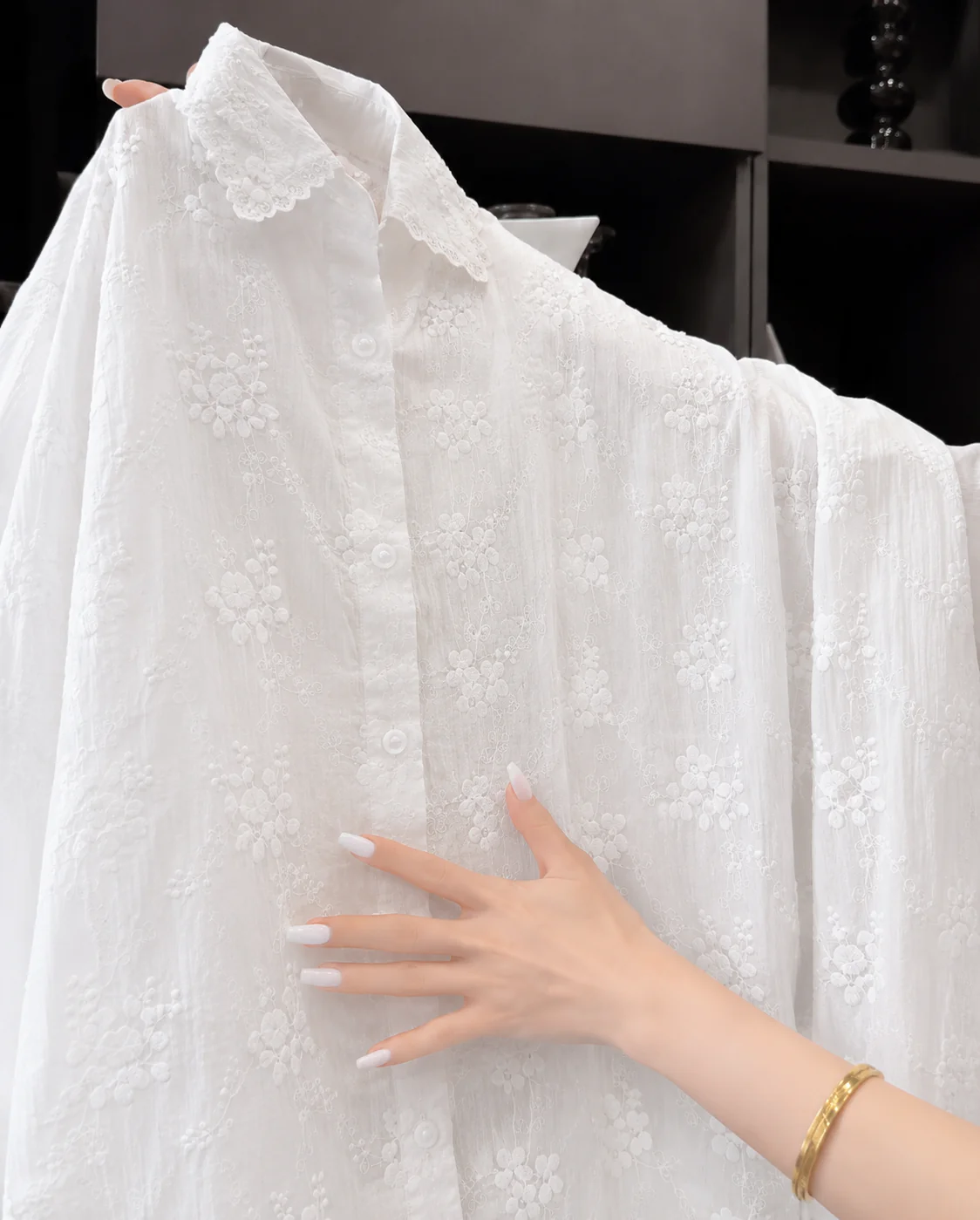 Anneliese™ | Floral Solid Color Shirt with Dropped Shoulders - Image 3