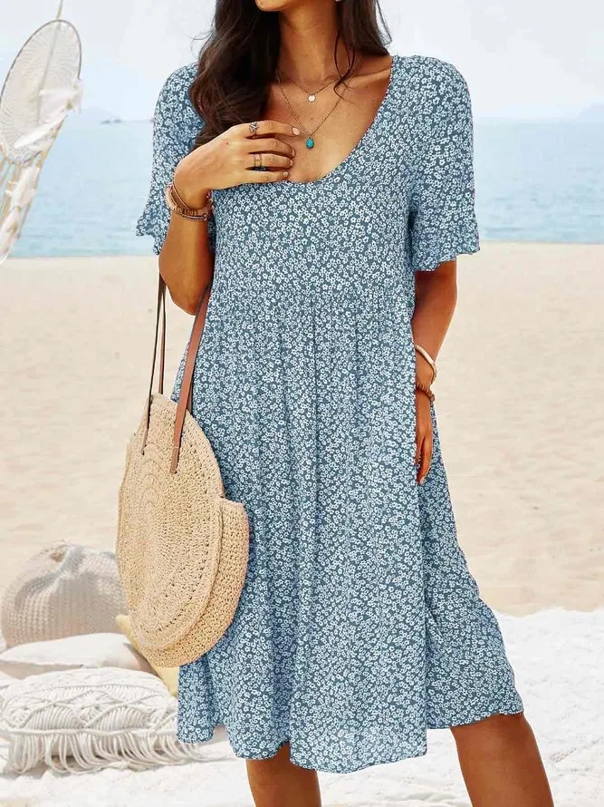 Daisy | Women's Ditsy Floral V-Neck Short Sleeve Smock Dress - Image 5