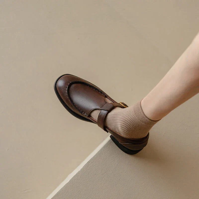 Delia | Women's Retro T-Strap Mary Jane Shoes Round Toe Low Heel - Image 5