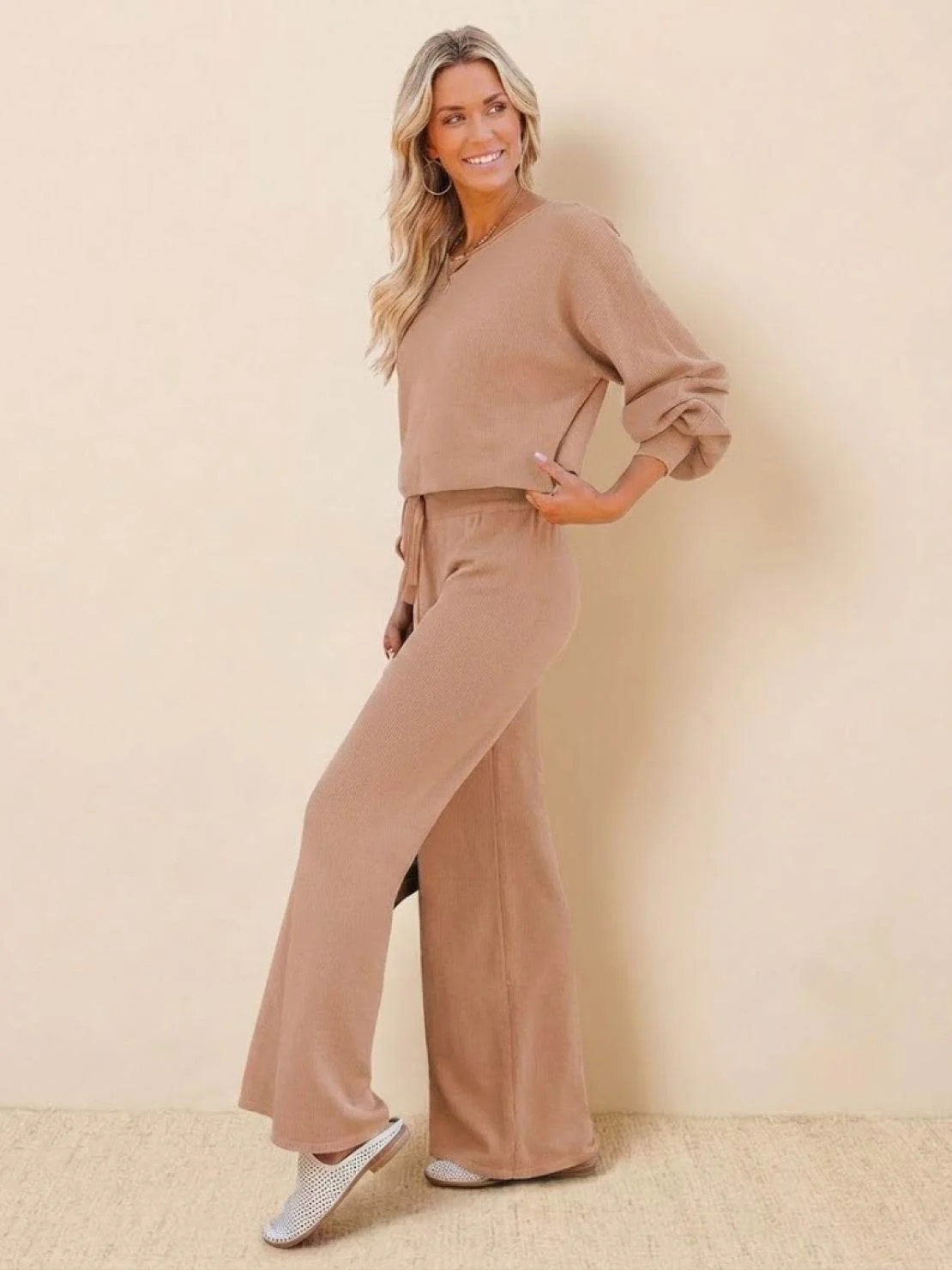 Hailey | Women's Cropped Sweatshirt and Wide-Leg Pants Lounge Set - Image 12