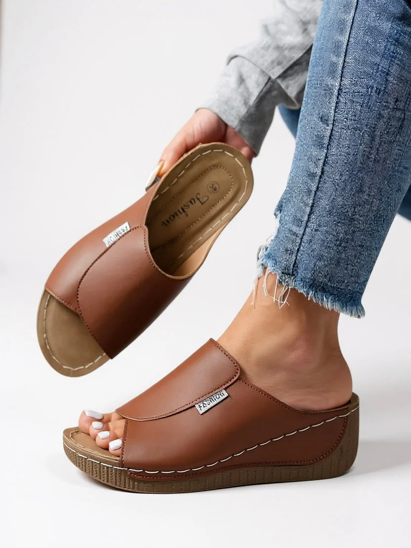 Heather | Women's Platform Cushioned Slides - Image 10