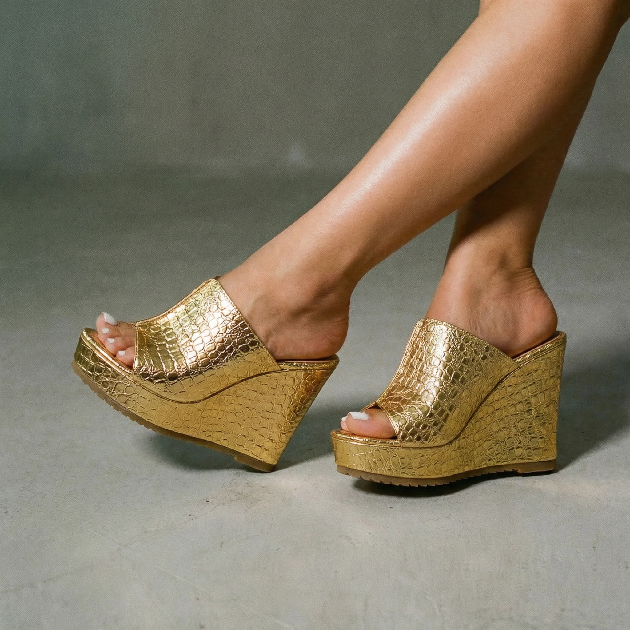 Isadora | Women's Gold Platform Wedge Sandals - Image 2