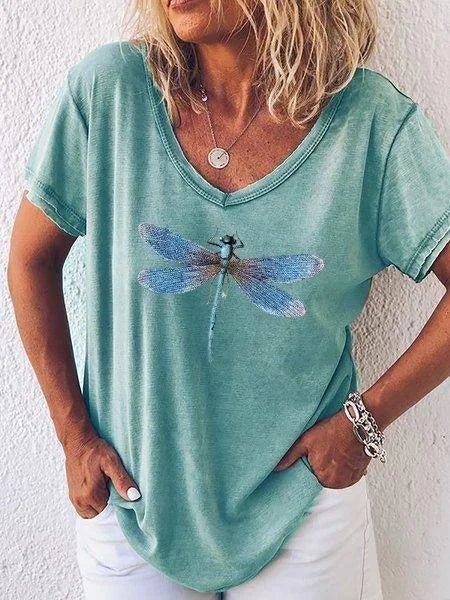 Luna | Women's Dragonfly Print V-Neck Short Sleeve Casual Tee - Image 4