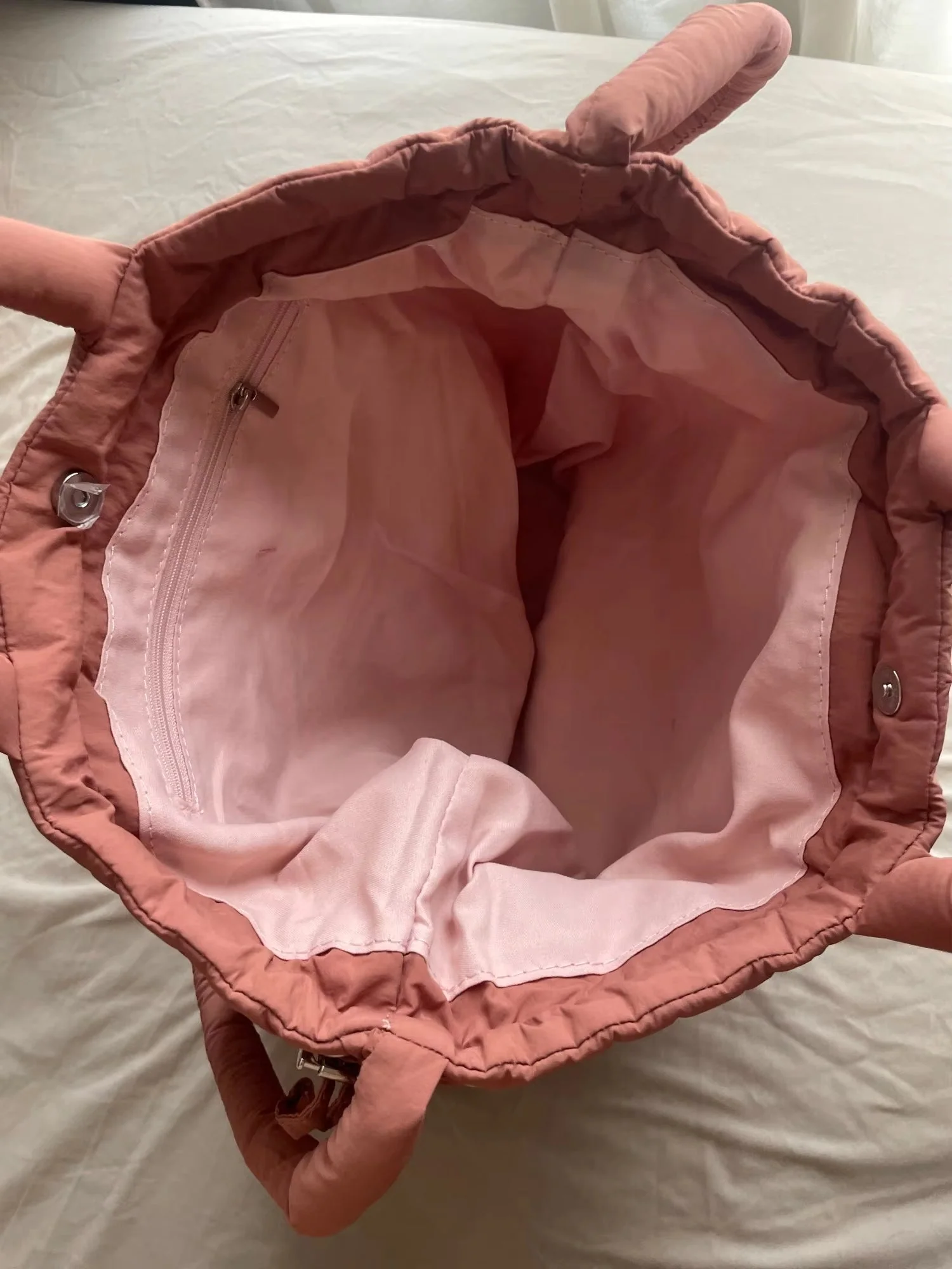 Sienna | Women's Quilted Puffer Tote Bag - Image 4