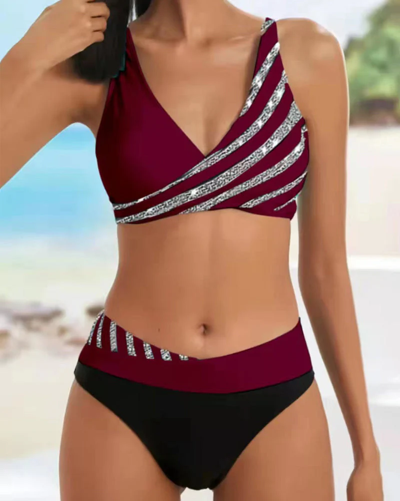 Solange | Women's Printed Flattering Bikini Set for Beach - Image 4