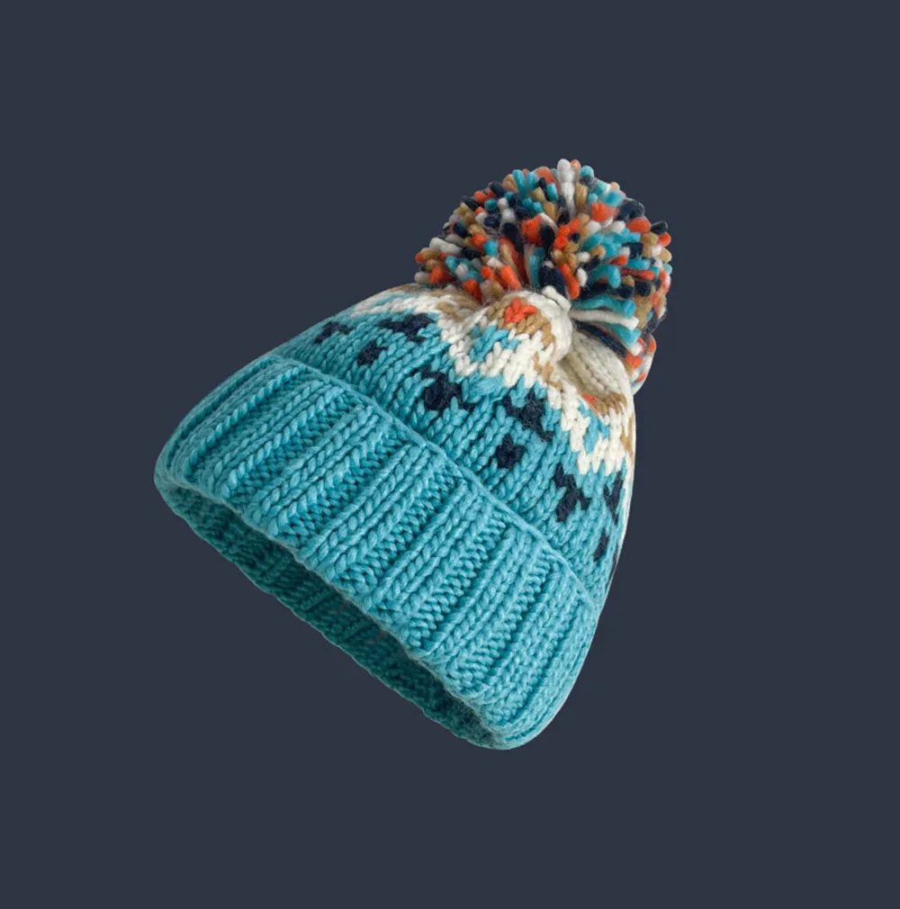 TAMARA™ | Cozy Snowflake Pom Beanie - Image 5